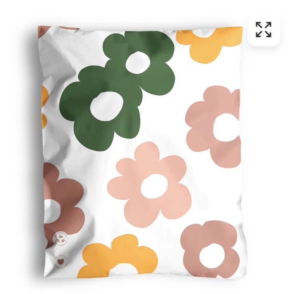 Impack 100 count Daisy 10” x 13” Biodegradable Poly Mailers SOLD OUT style